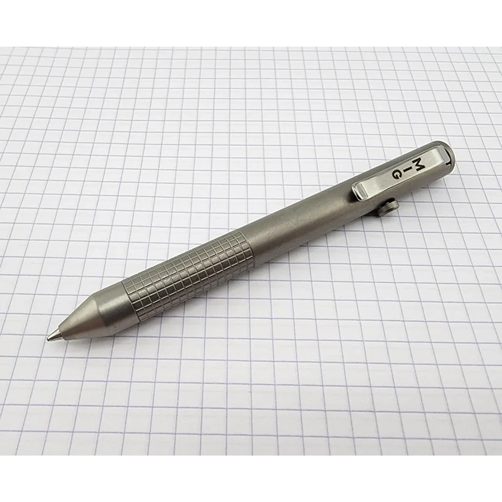 Mig +61 Model 83 Bolt Action Pen - Titanium - Grid