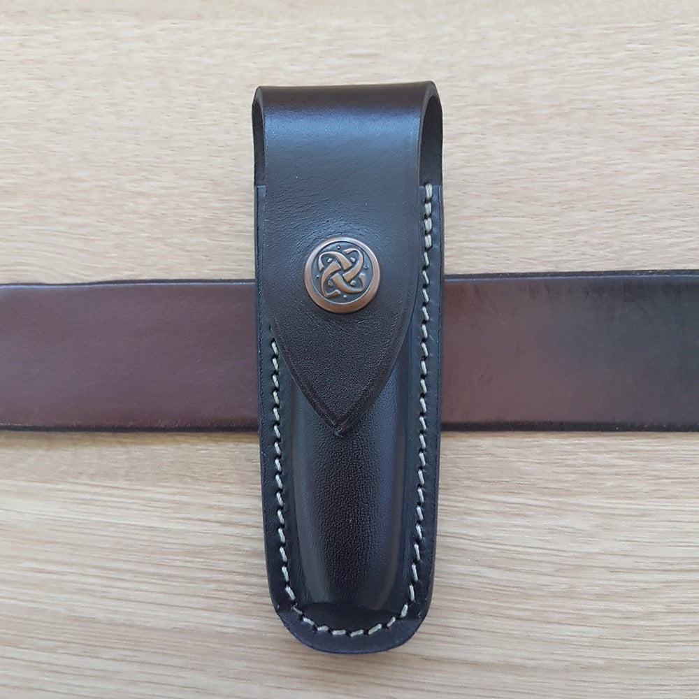 Pouch - Vertical Lay With Clip - Suits Medium Stockman Style Knives